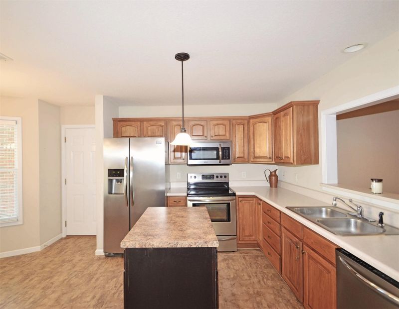 7539 Saint Baron Way, Powell, TN 37849