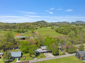 7539 W Old Highway 73, Townsend, TN 37882