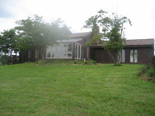 7541 Emory Rd, Corryton, TN 37721