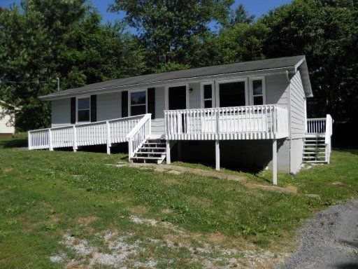 7543 Gibbs Rd, Corryton, TN 37721