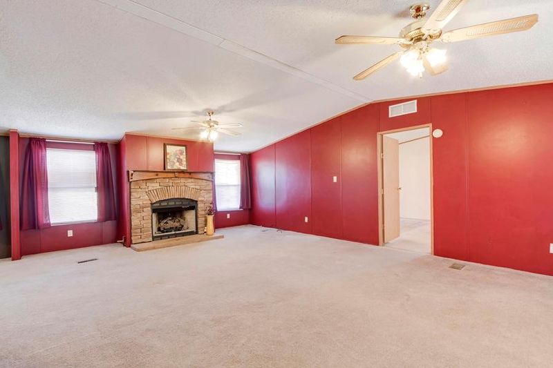 7545 Petree Ln, Corryton, TN 37721