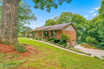 7547 Gynevere Dr, Knoxville, TN 37931
