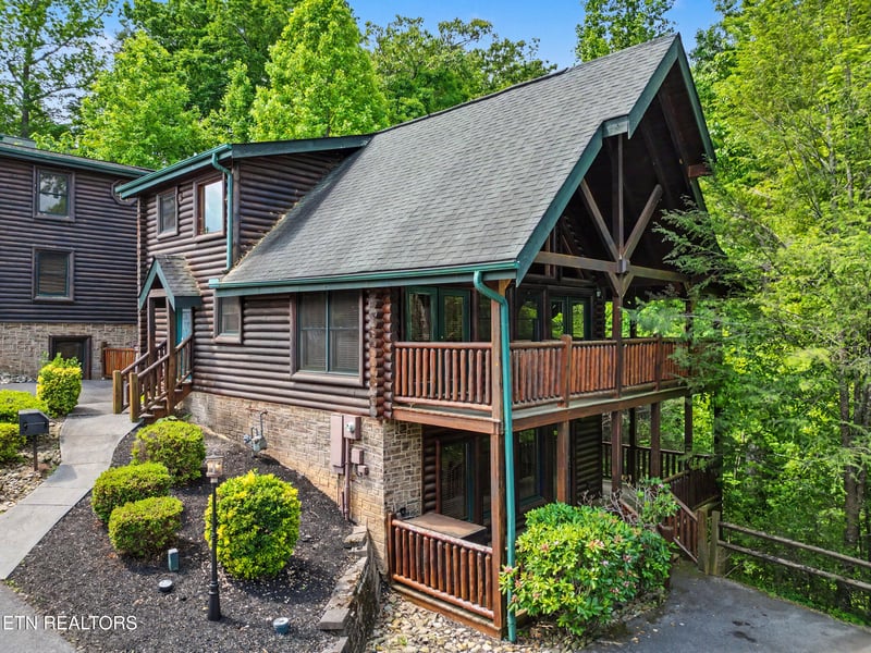 755 Glory Ridge Way, Gatlinburg, TN 37738
