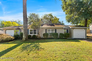7553 Chatham Cir, Knoxville, TN 37909