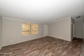 756 Marble Hill Rd, Friendsville, TN 37737
