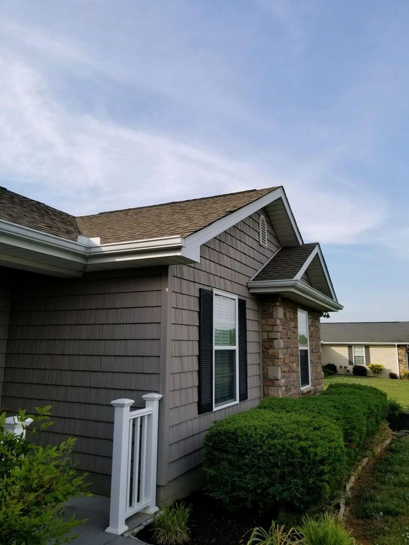 759 Boone Dr, Seymour, TN 37865