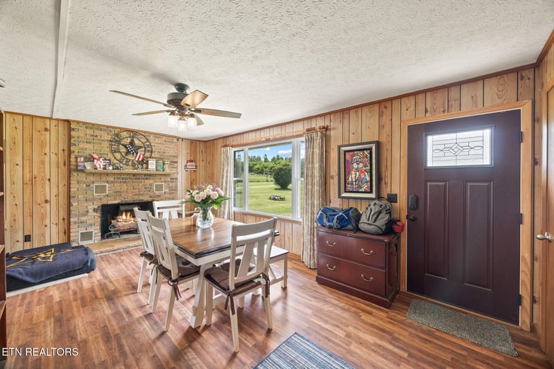 76 Spencer Ln, Crossville, TN 38571
