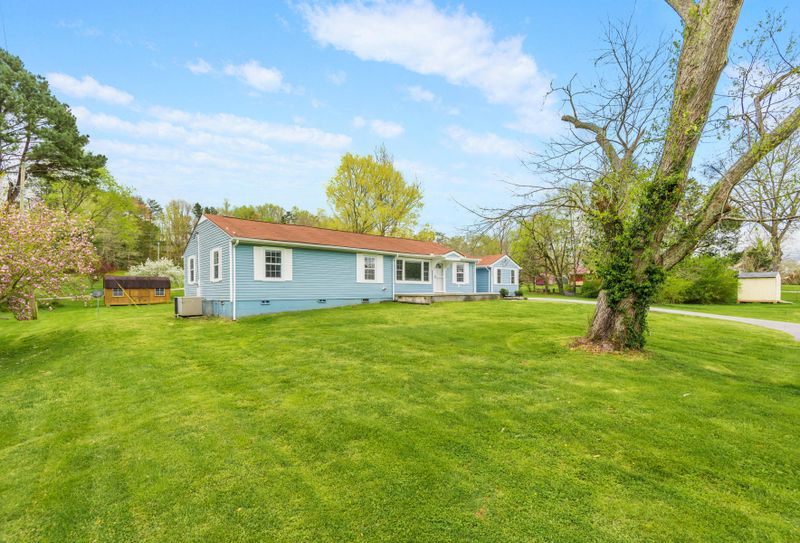 760 Kimberlin Heights Rd, Knoxville, TN 37920