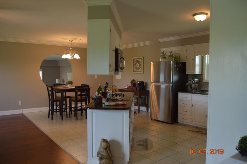 760 Montooth Dr, Sweetwater, TN 37874