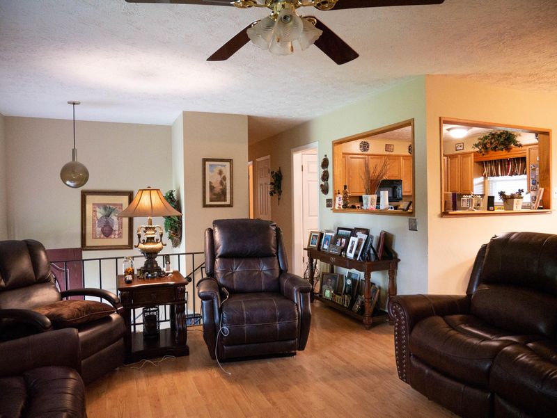 7600 Fall Wind Ct, Powell, TN 37849