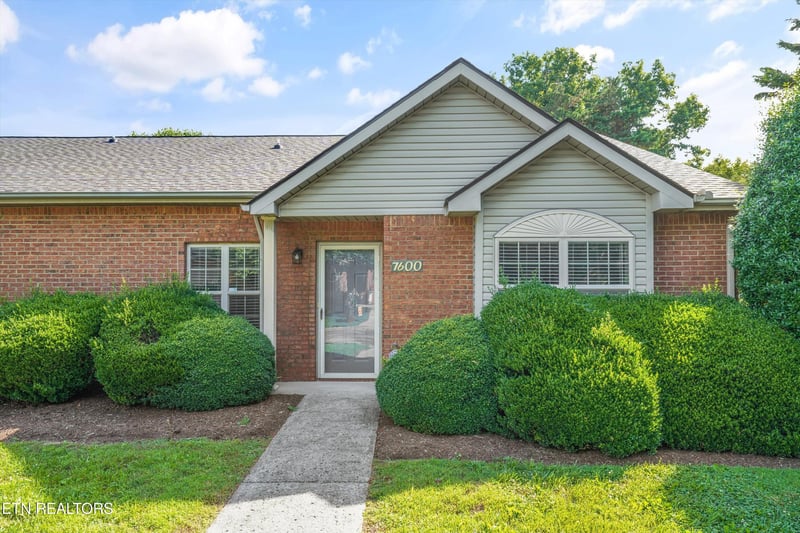 7600 Pauline Way, Knoxville, TN 37938