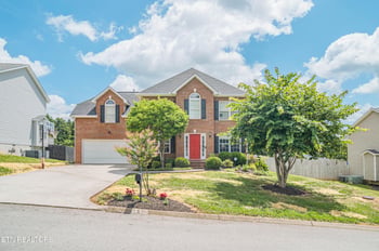 7604 Shadewell Dr, Knoxville, TN 37938