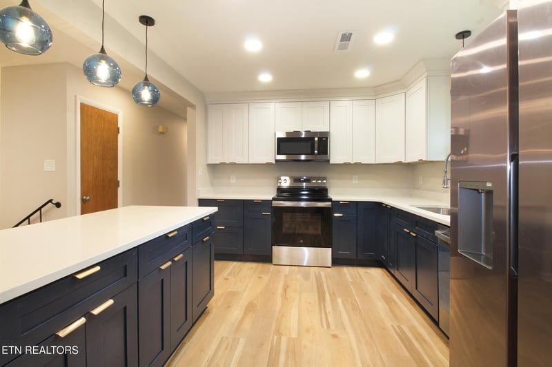 7604 SW Kingsbury Dr, Knoxville, TN 37919