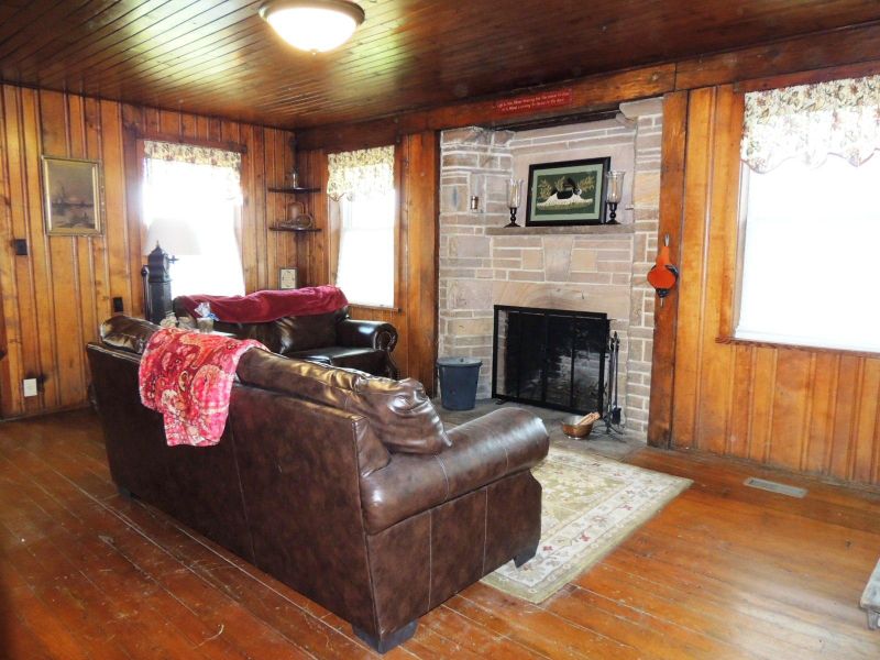 761 Highland Ln, Crossville, TN 38555