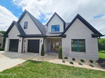 761 Maclaren Way, Lenoir City, TN 37772