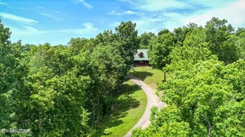 761 N Knob Creek Rd, Seymour, TN 37865