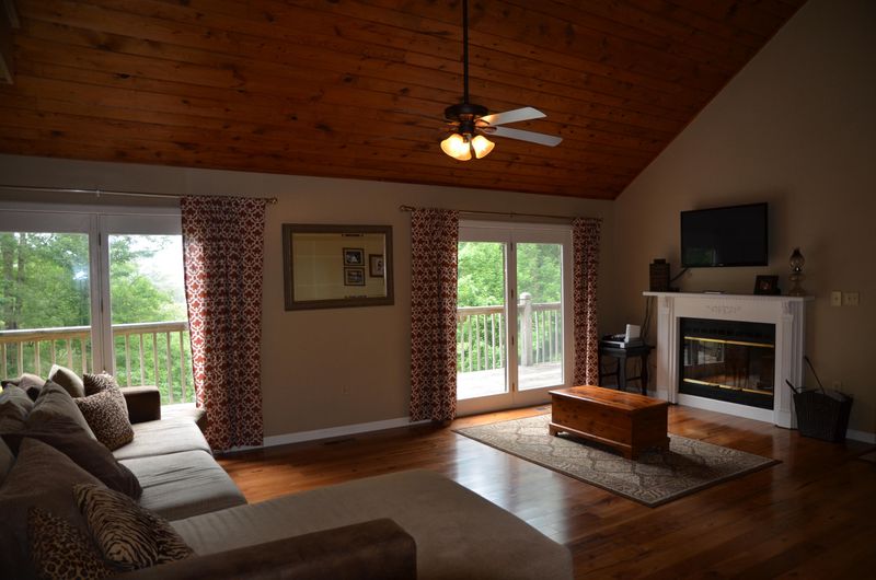 7610 Munsey Rd, Corryton, TN 37721