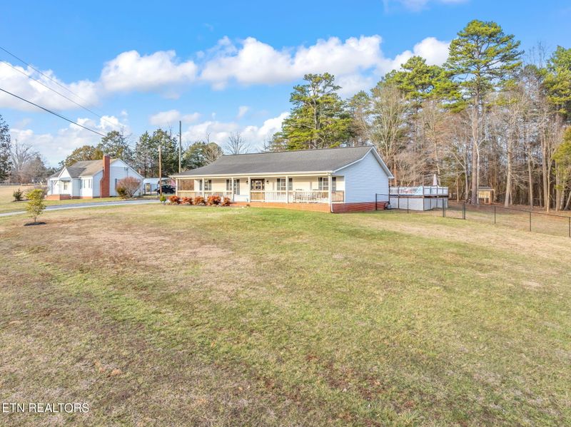 7610 Thompson School Rd, Corryton, TN 37721