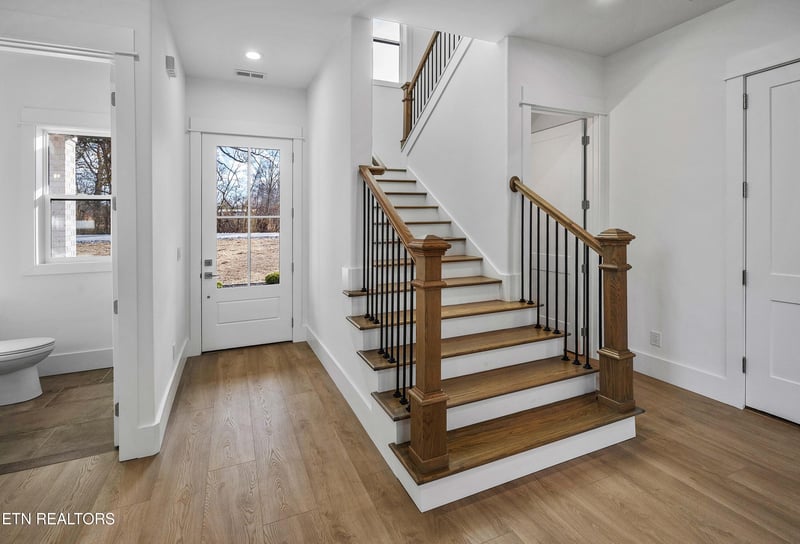 7610 Washington Pike, Corryton, TN 37721