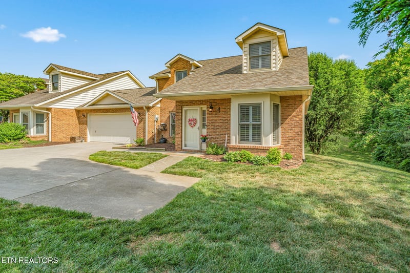 7611 Breckenridge Ln, Knoxville, TN 37938