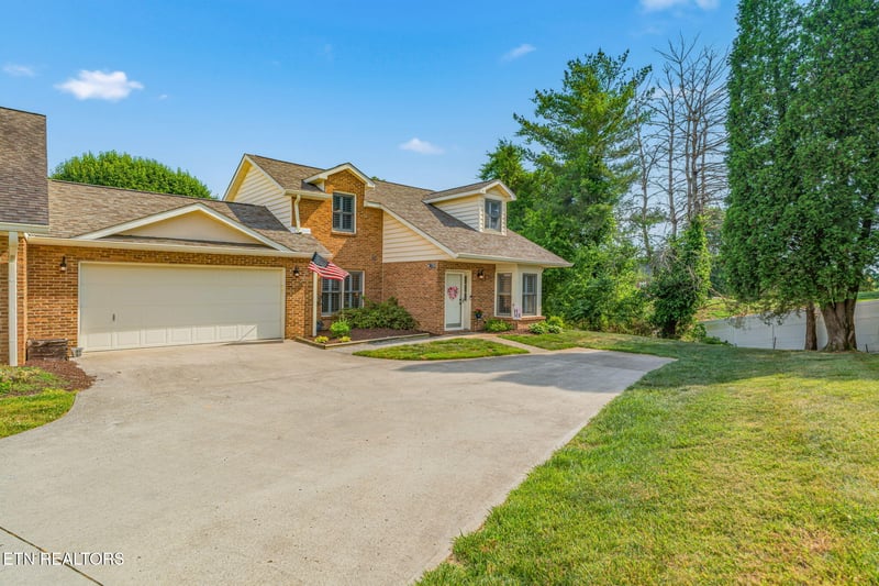 7611 Breckenridge Ln, Knoxville, TN 37938