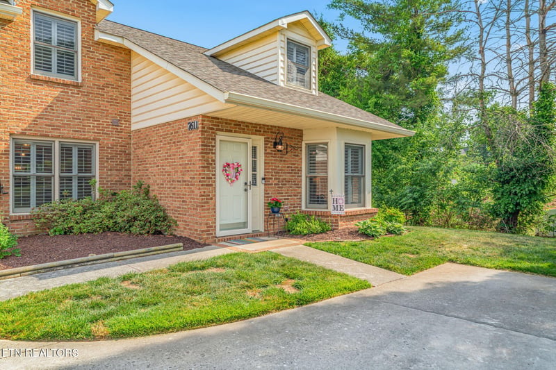7611 Breckenridge Ln, Knoxville, TN 37938
