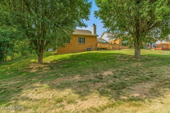 7611 Breckenridge Ln, Knoxville, TN 37938