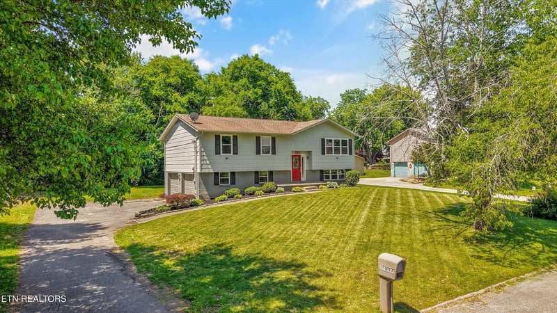 7613 Fall Wind Ct, Powell, TN 37849