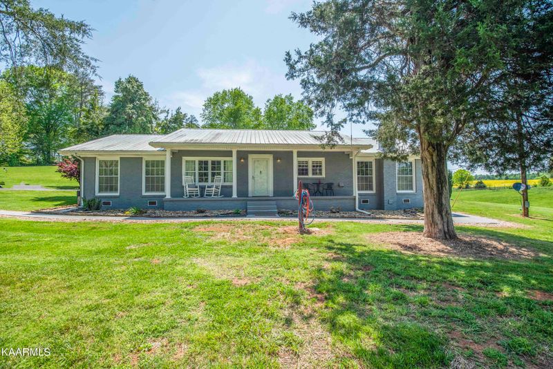 7615 Meadow Rd W, Greenback, TN 37742