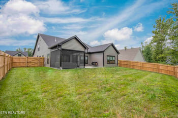 7619 Drake Ln, Knoxville, TN 37924