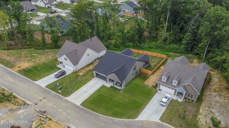 7619 Drake Ln, Knoxville, TN 37924