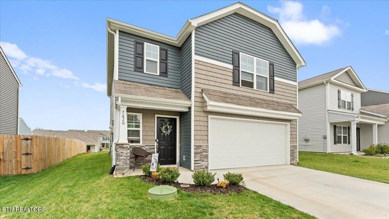 7620 Bill Keaton Dr, Corryton, TN 37721