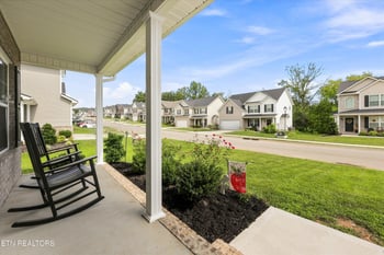 7621 Honey Oaks Rd, Corryton, TN 37721