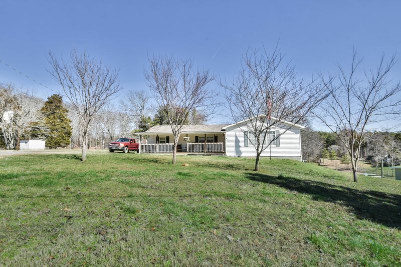 7621 Wood Rd, Corryton, TN 37721