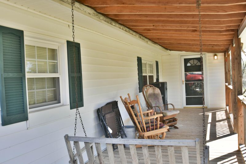 7621 Wood Rd, Corryton, TN 37721