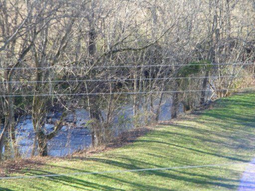 7622 Bell Rd, Loudon, TN 37774