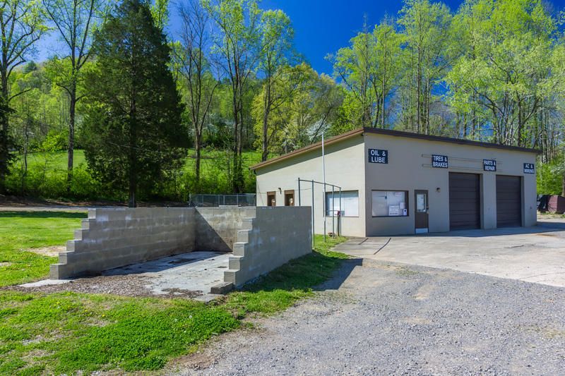 7622 E Lamar Alexander Pkwy, Townsend, TN 37882
