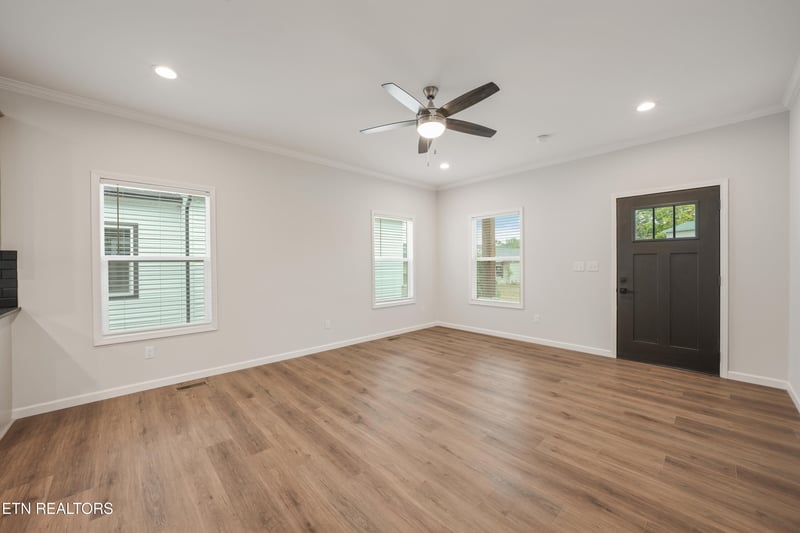 7622 Sycamore Breeze Rd, Knoxville, TN 37920