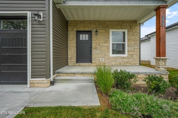 7622 Sycamore Breeze Rd, Knoxville, TN 37920
