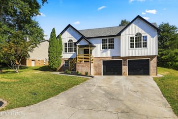 7624 Gracemont Blvd, Knoxville, TN 37938