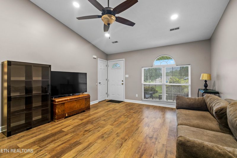 7625 Cotton Patch Rd, Corryton, TN 37721