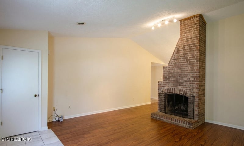 7632 Chatham Cir, Knoxville, TN 37909