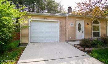 7632 Chatham Cir, Knoxville, TN 37909