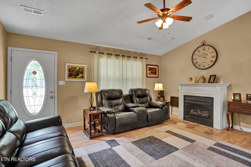 7634 Cotton Patch Rd, Corryton, TN 37721