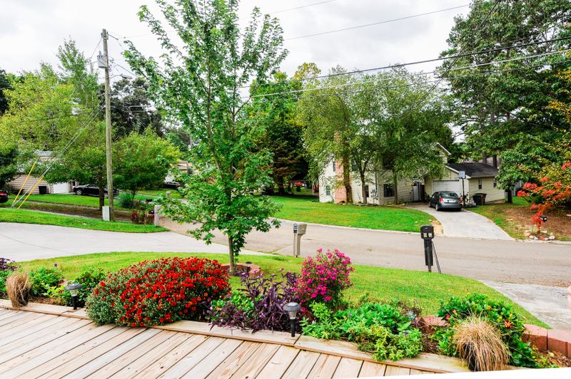 7634 NW Chatham Cir, Knoxville, TN 37909