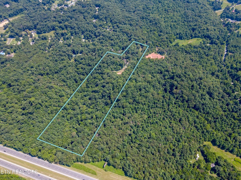 7637 Mcmillan Rd, Knoxville, TN 37914