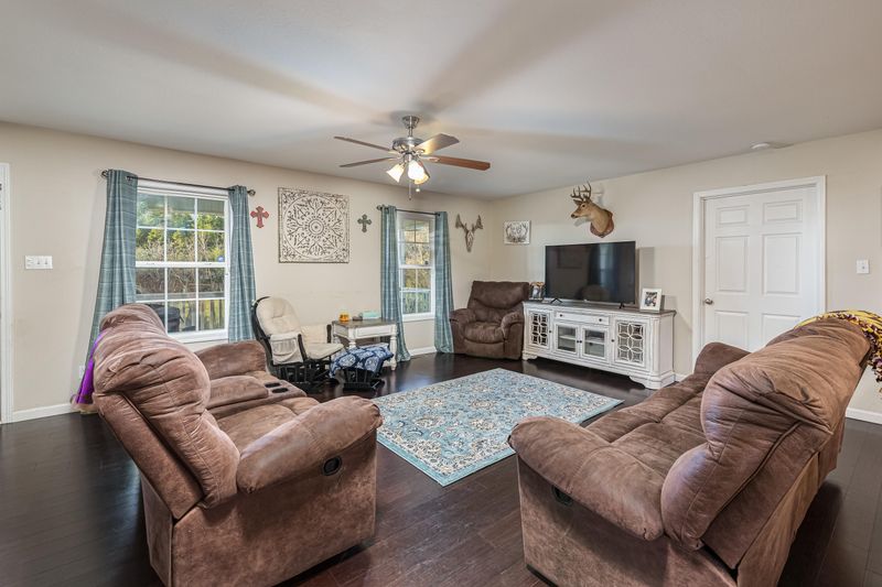 764 Sharp Rd, Sevierville, TN 37876