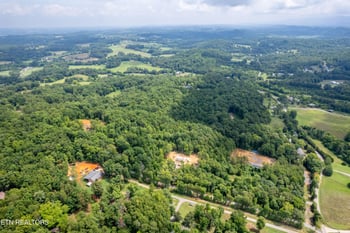 7647 Tomotley Rd, Maryville, TN 37801