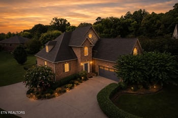 765 Deep Woods Ln, Seymour, TN 37865