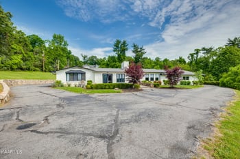 7652 Charlton Dr, Knoxville, TN 37920